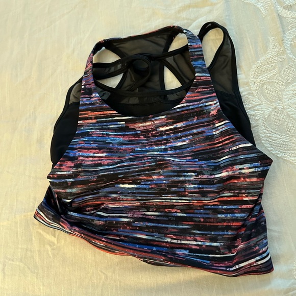 Lululemon Break Free Tank Nulux
Hinshu Alpine White Multi Black - Picture 10 of 10